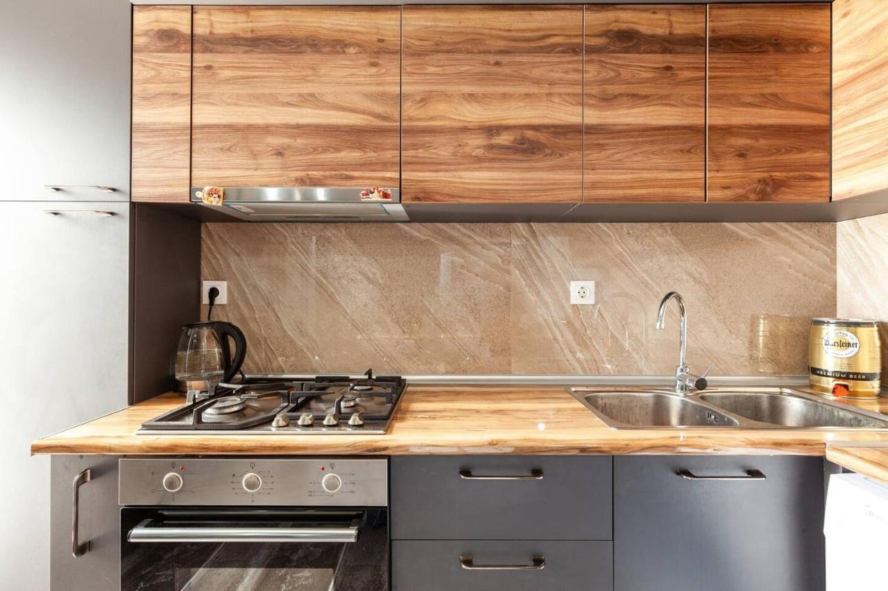 Veli Group Apartment In Old City Kutaisi Dış mekan fotoğraf